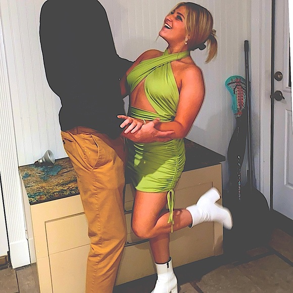 🔵 D&M Ruched Halter Dress - Picture 7 of 16